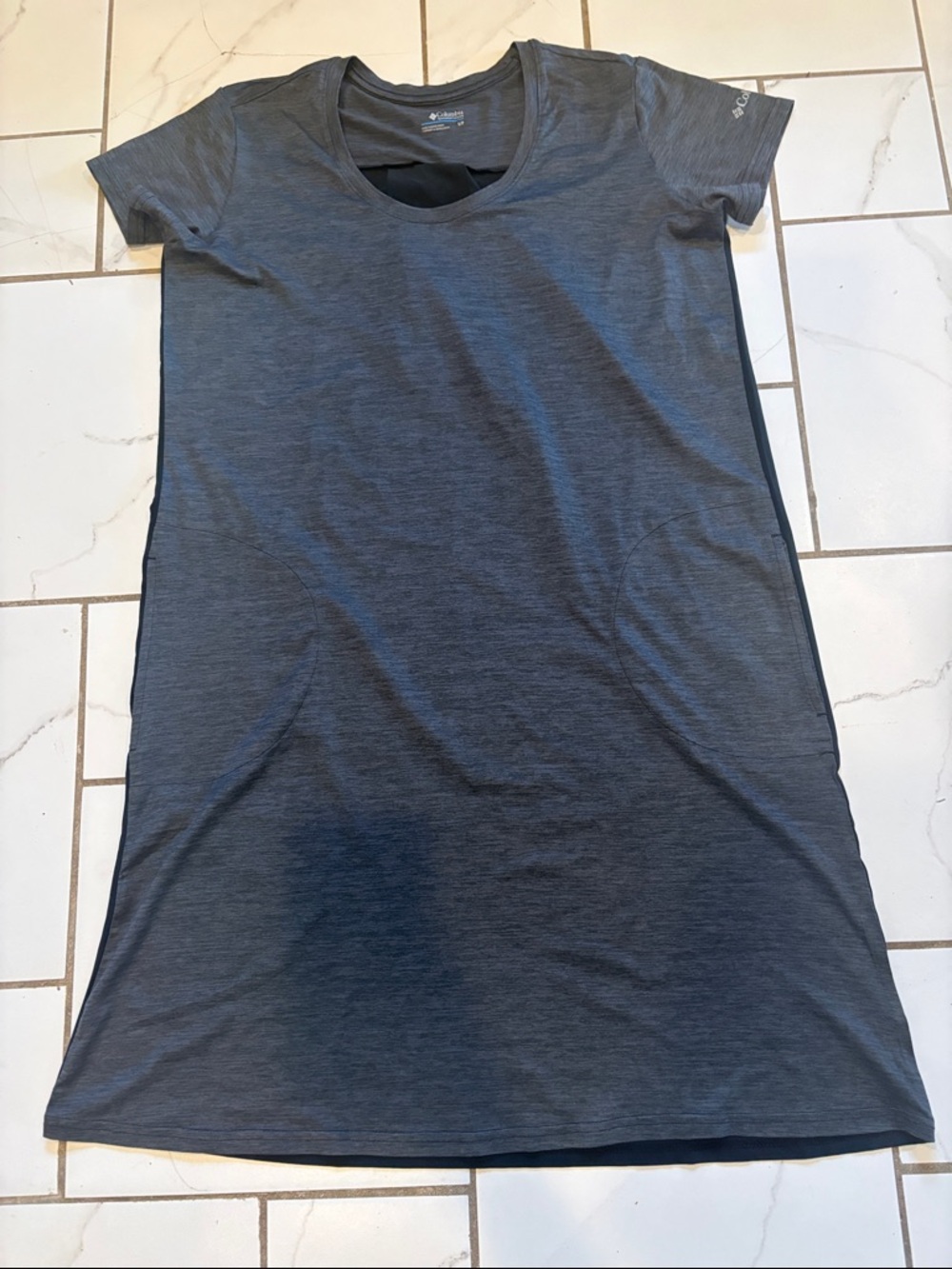 Columbia Women’s Omnishade Spring Avenue Short Sleeve Active Dress - EUC, S